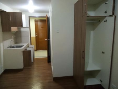 101 Xavierville Condo across Ateneo for Rent 