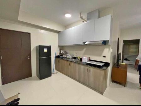 Fascinating Fully Furnished 2 Bedroom at the Pearl Place