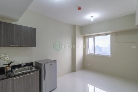 Semi Furnished Studio For Rent at Vista Shaw Mandaluyong