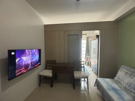 Fully Furnished 1BR with Balcony in Shore 1 Residences Pasay