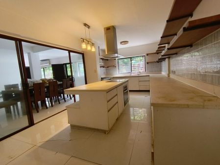 For Rent 8BR Townhouse at Lancaster Pasay