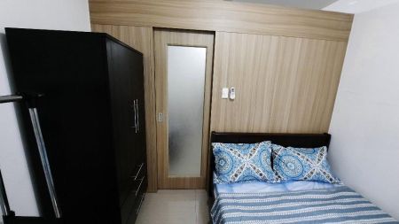 Fully Furnished 1BR with Balcony in Shore Residences Pasay