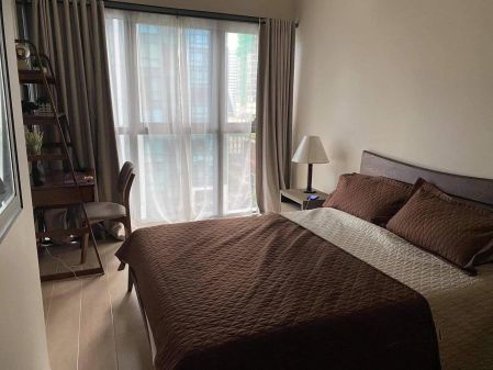 Glamour 2 Bedroom Unit for Rent in Uptown Ritz BGC