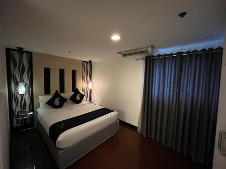 Fully Furnished Studio Unit in Y2 Residence Hotel in Makati