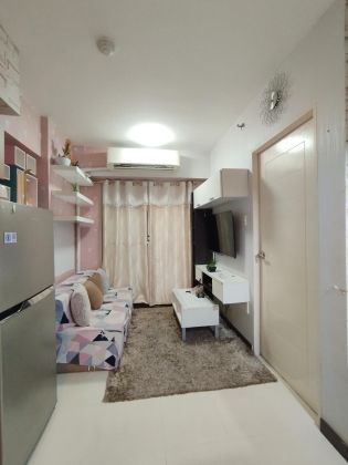 Fully Furnished 1 Bedroom Unit in Zinnia Towers