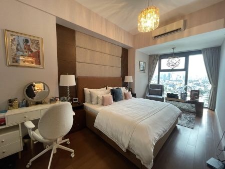 2BR Fully Furnished Condo Unit for Lease at Grand Hyatt Taguig