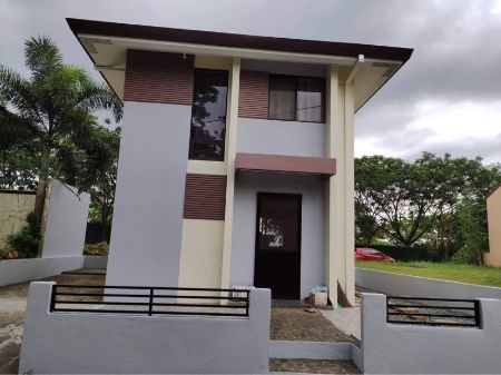 Avida Settings Nuvali Laguna 2BR Furnished