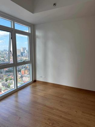 Spacious 1 Bedroom Unit for Rent in Grand Central Park Taguig