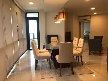 Fully Furnished 2 Bedroom Unit In Arya Residences BGC For Rent