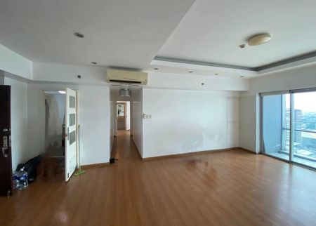 Semi Furnished 2 Bedroom Unit at St Francis Shangri La Place