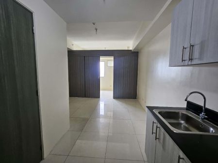 Semi furnished 1 Bedroom  for Rent in Green Residences near DLSU