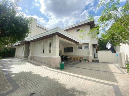 Modern 5 Bedroom Home with Pool in Dasmarinas Village Makati 