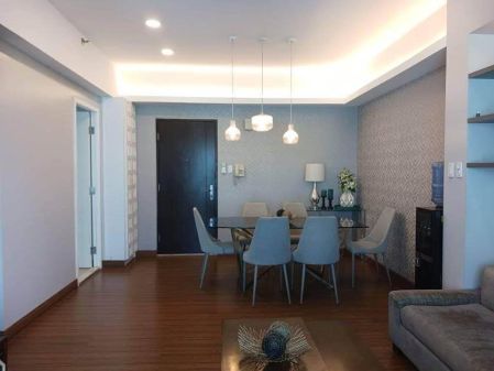 Fully Furnished 3 Bedroom Unit at Shang Salcedo Place Salcedo Vil