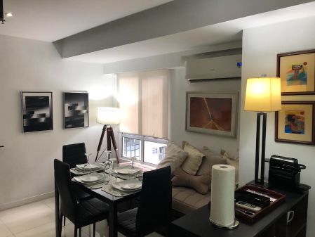 For Lease Furnished 2 Bedroom Loft in Fort Victoria BGC