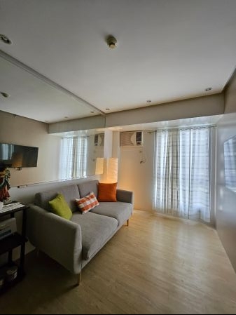 Fully Furnished 1 Bedroom Unit at Avida Towers Alabang for Rent