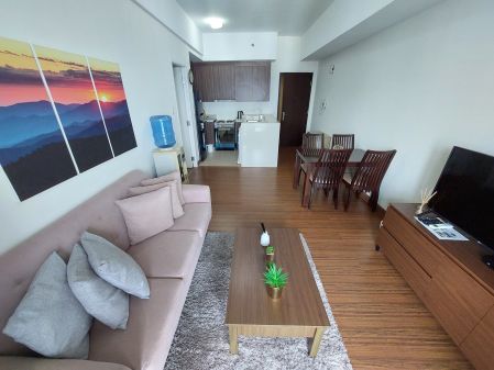 Furnished 1 Bedroom in Shang Salcedo Place Makati