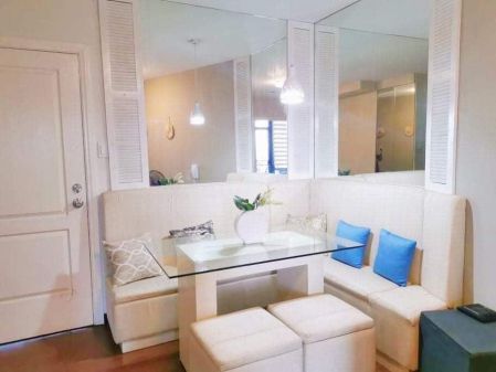 Fully Furnished 1BR for Rent in Gramercy Residences Makati