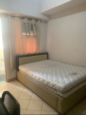 Fully Furnished 1 Bedroom Unit at Manila Residences for Rent