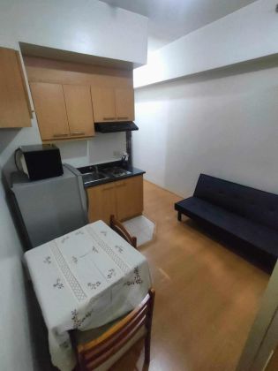 Fully Furnished 1BR for Rent in Oriental Garden Makati