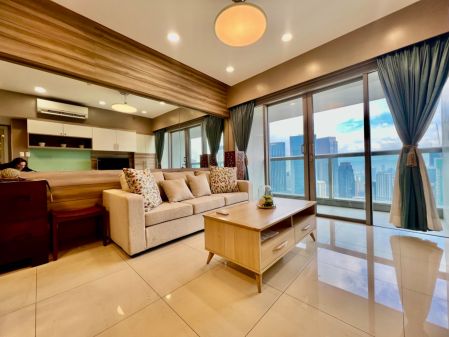 Nicely Furnished 1 Bedroom at One Shangrila Place for Lease