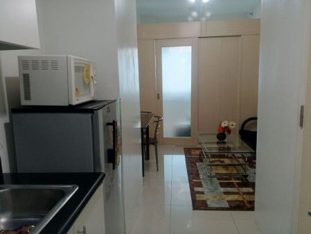 Spacious 1BR Unit at Jazz Residences Bel Air Makati