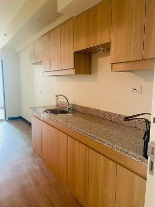 Unfurnished 1 Bedroom with Balcony in Brixton Place Pasig