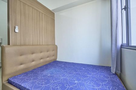 SHORETWO10XXT1: For Rent Fully Furnished 1BR with Balcony for Ren