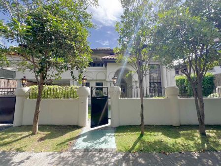 Nice 4 Bedroom House and Lot in Ayala Alabang