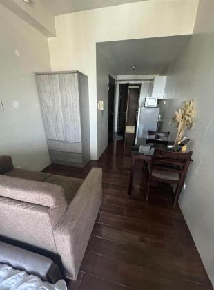 Fully furnished Condo unit in Air Residences