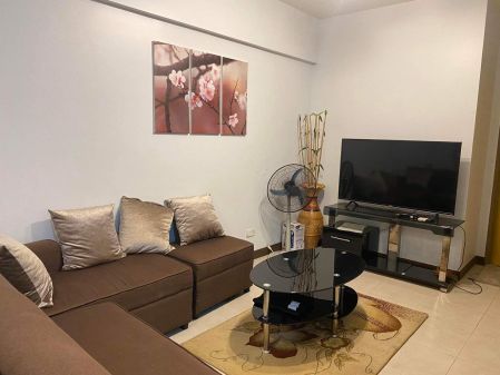 2 Bedroom Fully Furnished in Birchwood Acacia Estates Taguig