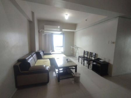 For Rent 2 Bedroom Condo Unit with Maids room in Six Senses