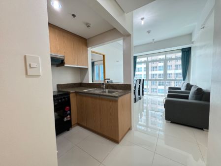 Fully Furnished 2 Bedroom Unit at Park Avenue North Bonifacio Dis