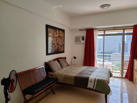 Large Fully Furnished Studio at Paseo Parkview Suites