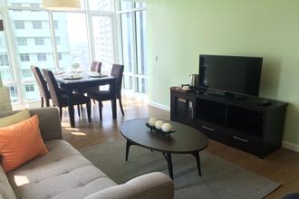 2BR Corner Unit with Parking for Rent at Two Serendra BGC