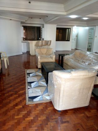 Lpl Manor 3 Bedroom and Semi Furnished Unit for Rent