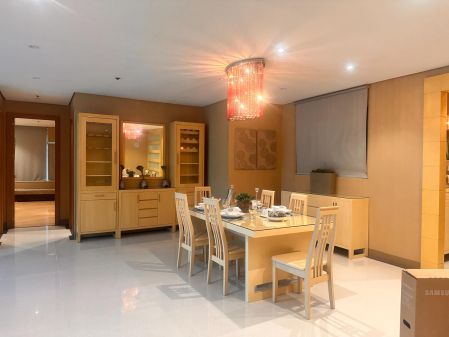 3 Bedroom Fully Furnished Unit at Luxe Residences at Bgc