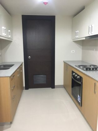 3 Bedroom Unit in Uptown Parksuites Bgc