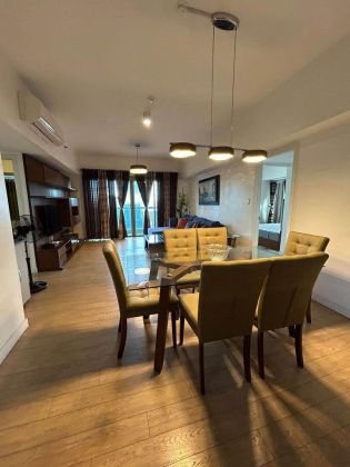 2 Bedroom Furnished in One Shangrila Place Mandaluyong for Rent