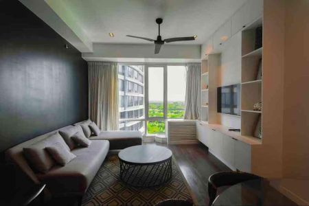 Fully Furnished Studio Unit at Bellagio Towers vfor Rent